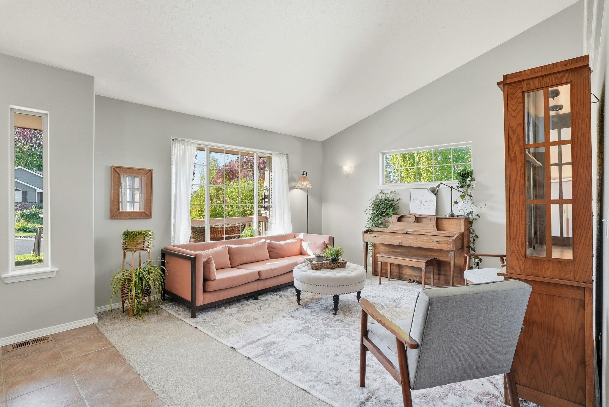 8812 North K Court Spokane, WA 99208 - Photo 4 of 46