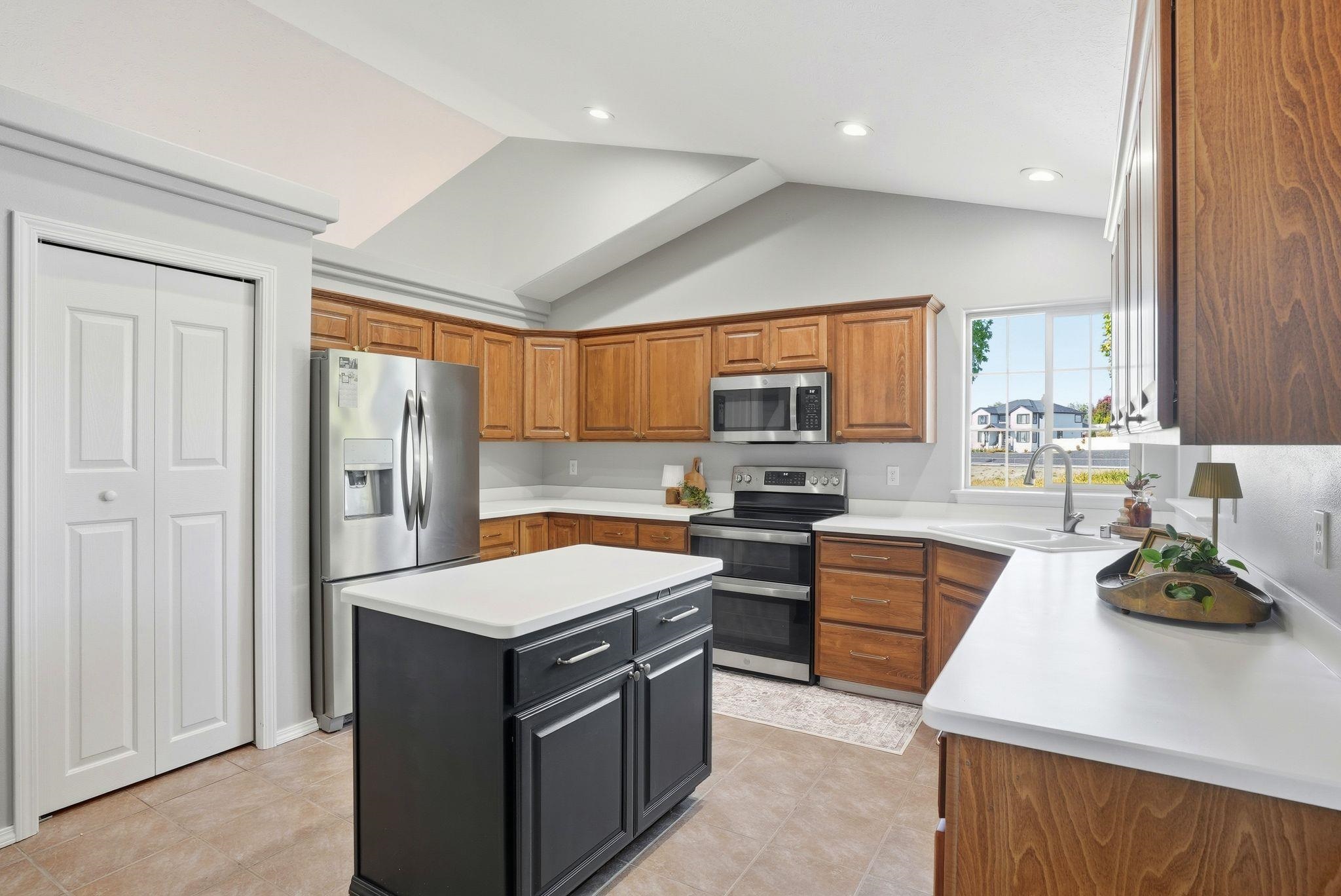 8812 North K Court Spokane, WA 99208 - Photo 10 of 46