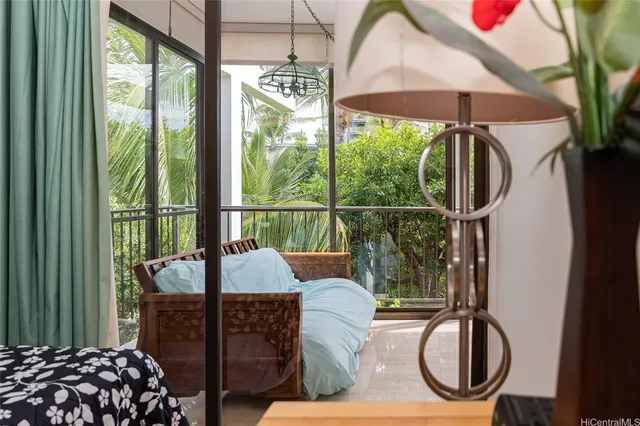 $7,000 | 4999 Kahala Avenue, Unit 445, Honolulu, HI 96816