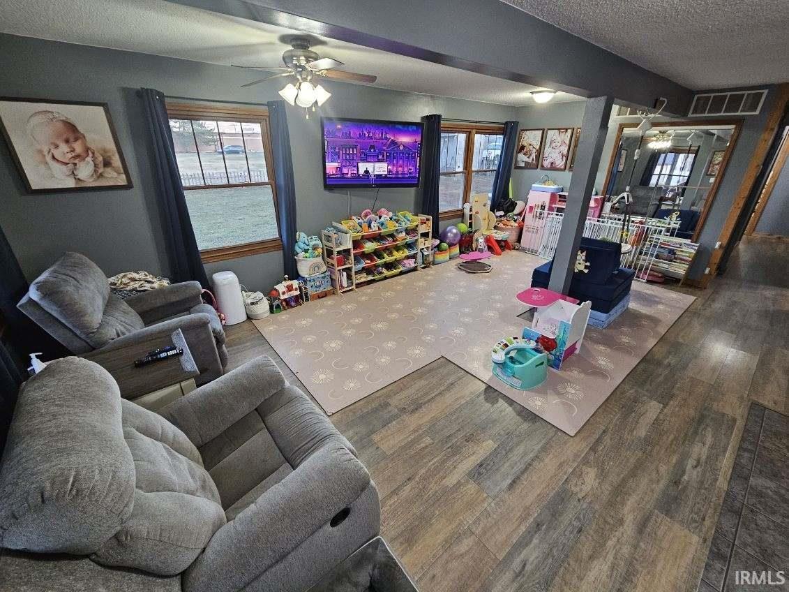 1015 West 6th Street Peru, IN 46970 - Photo 3 of 28