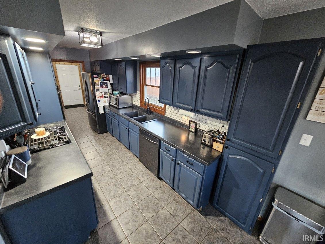 1015 West 6th Street Peru, IN 46970 - Photo 4 of 28