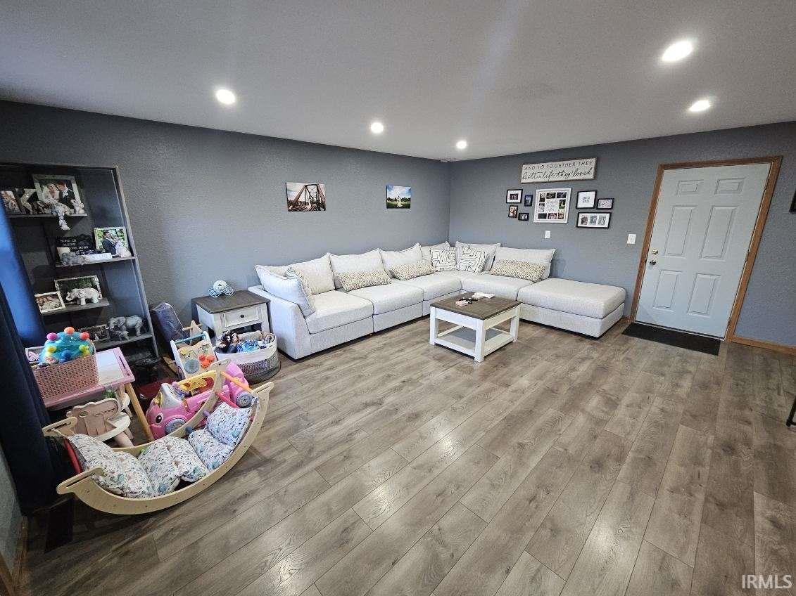 1015 West 6th Street Peru, IN 46970 - Photo 10 of 28