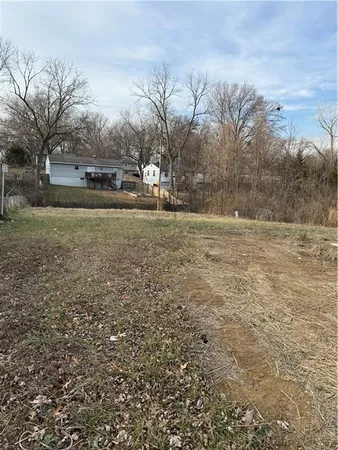 $20,000 | 4918 North Wallace Drive, Kansas City, MO 64119