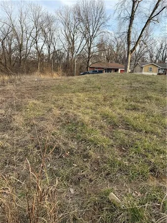 $20,000 | 4918 North Wallace Drive, Kansas City, MO 64119