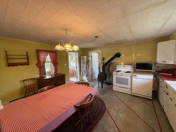 $249,900 | 10 Palm Street, Baileyville, ME 04694