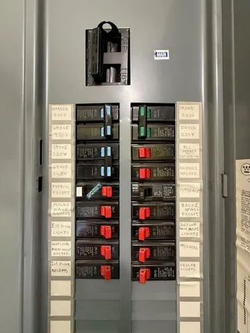 $279,000 | 10 Palm Street, Baileyville, ME 04694