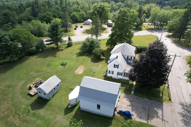 $279,000 | 10 Palm Street, Baileyville, ME 04694