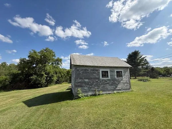 $249,900 | 10 Palm Street, Baileyville, ME 04694