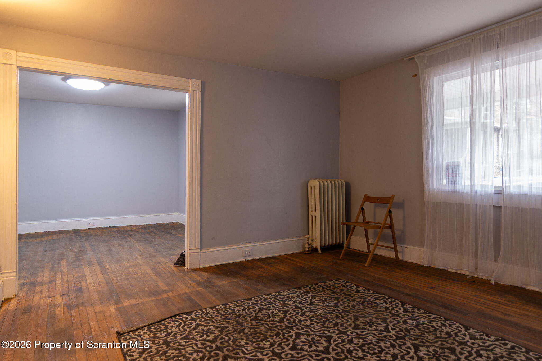 214 William Street Scranton, PA 18508 - Photo 13 of 33 a area with table and chair