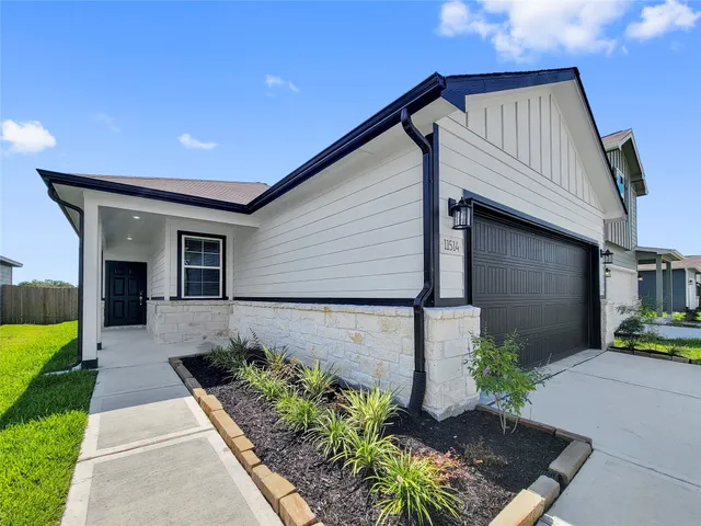 $1,795 | 11526 Prosperity Drive, Crosby, TX 77532