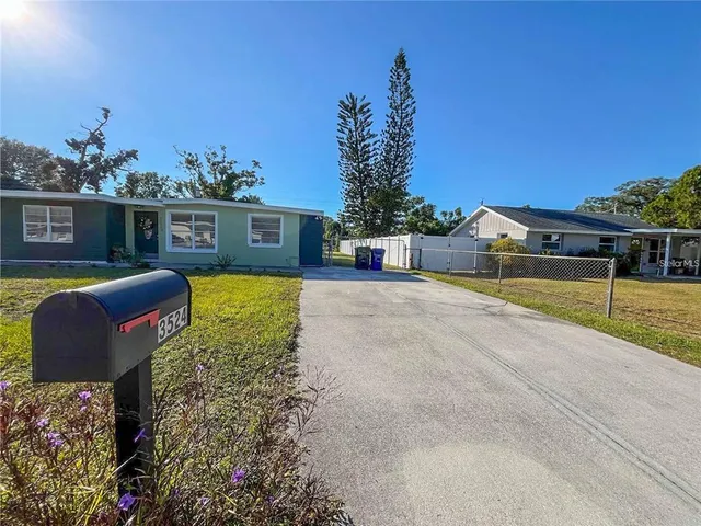 $345,000 | 3524 Papai Drive, Sarasota, FL 34232