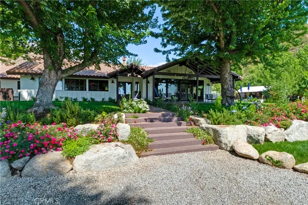 $3,870,000 | 37547 Oak Glen Road, Yucaipa, CA 92399