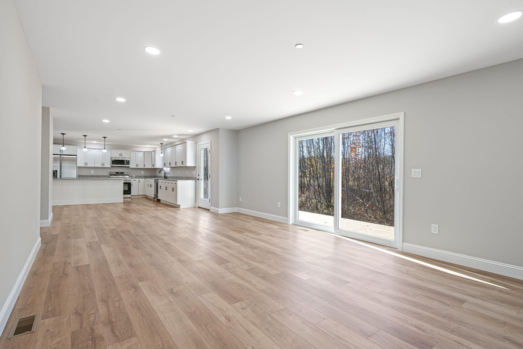 366 Smith Road Lebanon, ME 04027 - Photo 19 of 61 366 Smith -31