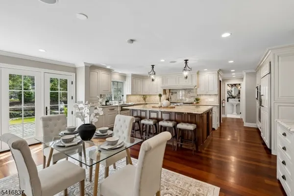 $2,800,000 | 3 Denman Court, Short Hills, NJ 07078