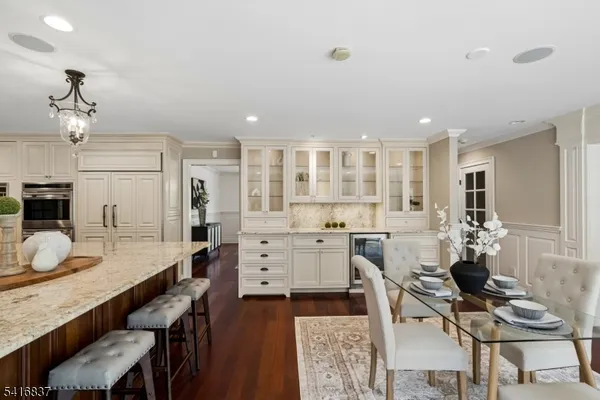 $2,800,000 | 3 Denman Court, Short Hills, NJ 07078