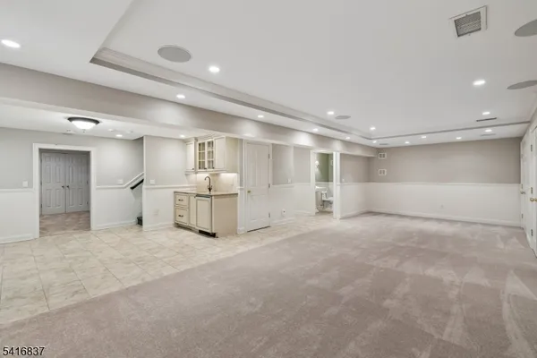 $2,800,000 | 3 Denman Court, Short Hills, NJ 07078