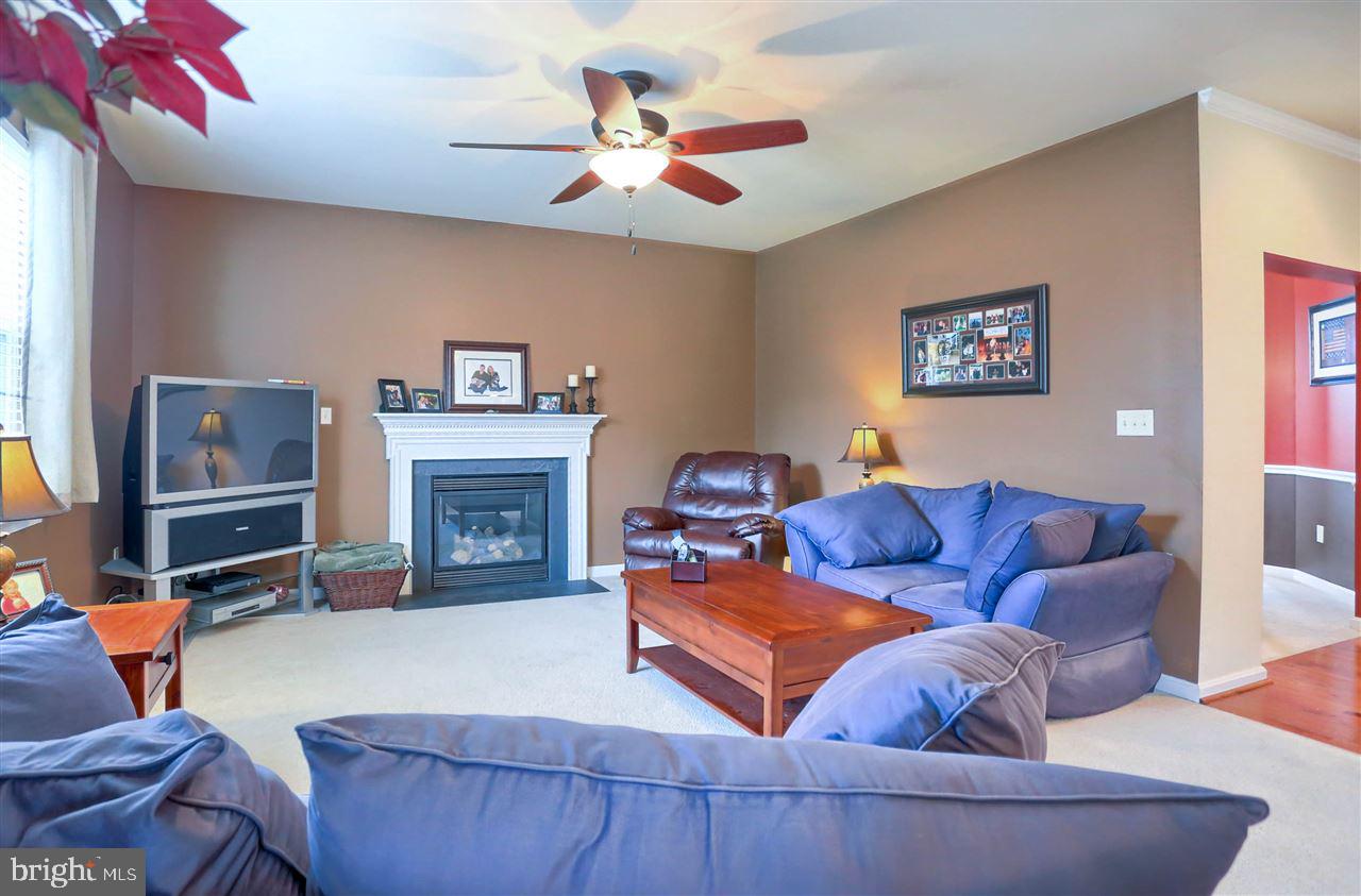 90 Hickory Ridge Circle York, PA 17404 - Photo 13 of 36