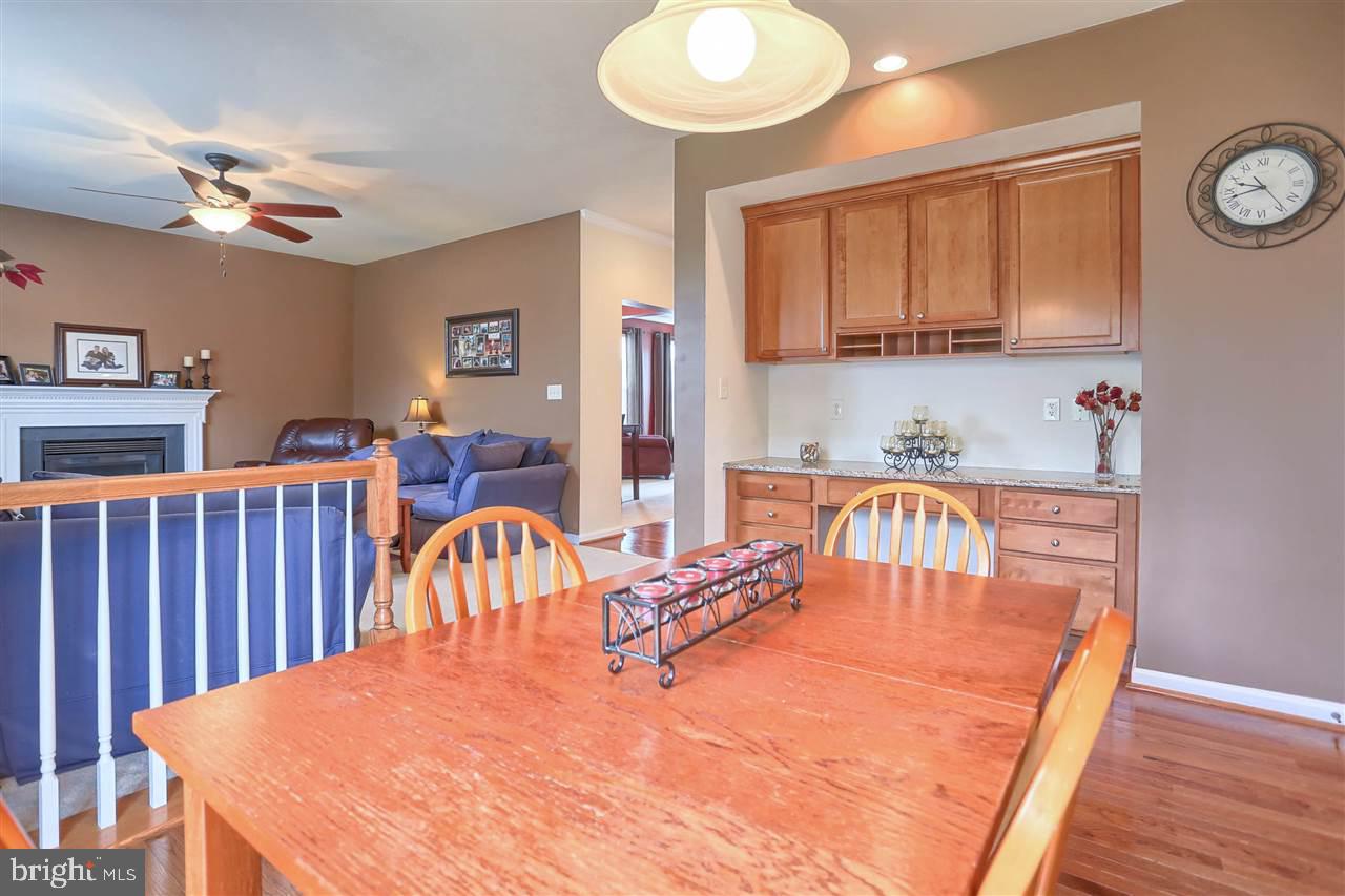 90 Hickory Ridge Circle York, PA 17404 - Photo 18 of 36