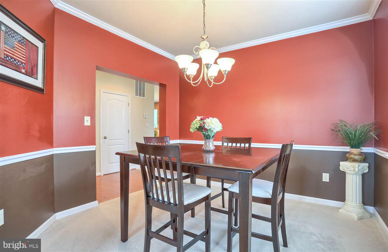 90 Hickory Ridge Circle York, PA 17404 - Photo 8 of 36
