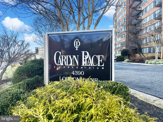 $245,000 | 4390 Lorcom Lane, Unit 512, Arlington, VA 22207