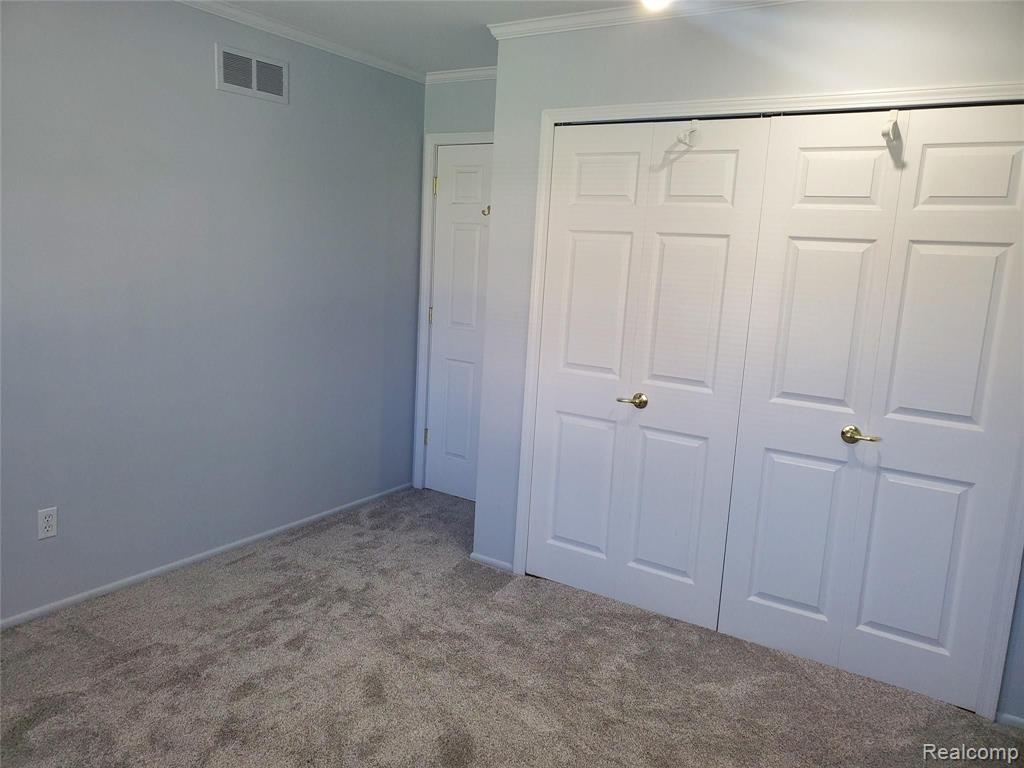 2181 Chalet Drive Rochester Hills, MI 48309 - Photo 14 of 26