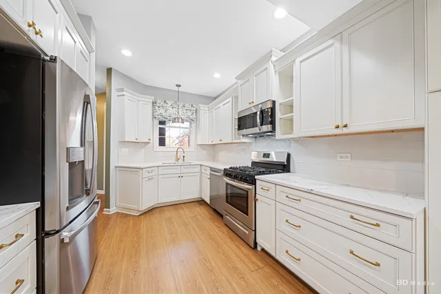 $399,900 | 13405 Forest Ridge Drive, Unit 13405, Palos Heights, IL 60463