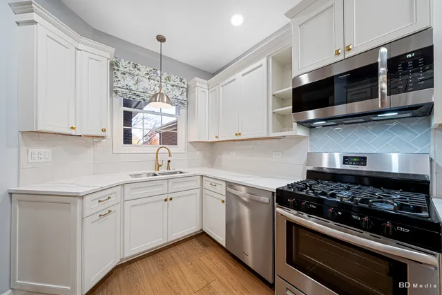 $399,900 | 13405 Forest Ridge Drive, Unit 13405, Palos Heights, IL 60463