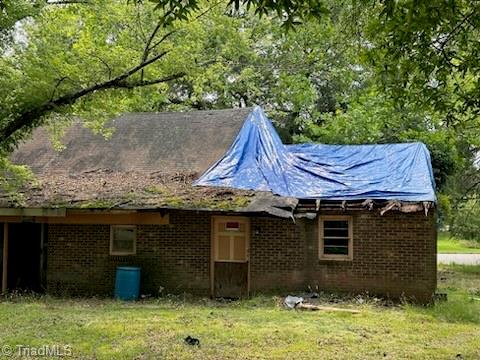 800 Ridge Street Madison, NC 27025 - Photo 3 of 15 Gallery Image 3