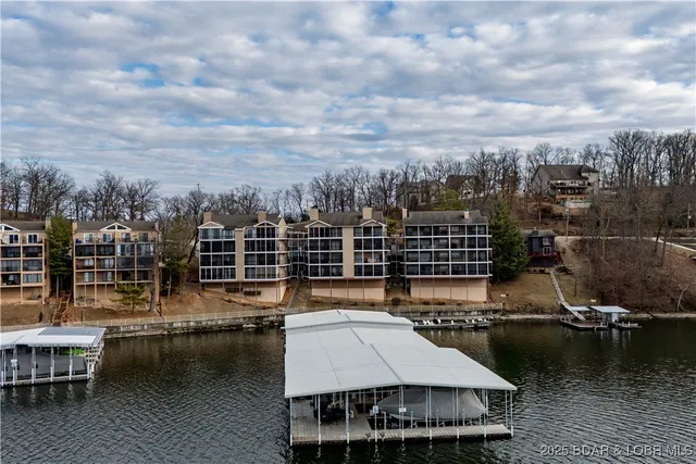 $325,000 | 37 Westshore Fls Court, Unit 3A, Lake Ozark, MO 65049