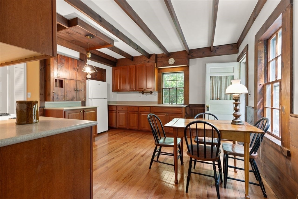 17 Pine Road Sharon, MA 02067 - Photo 14 of 33 a dining room with furniture and window