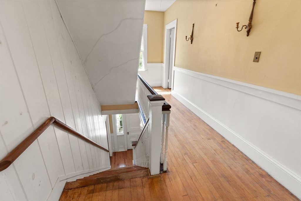 17 Pine Road Sharon, MA 02067 - Photo 19 of 33 a view of entryway