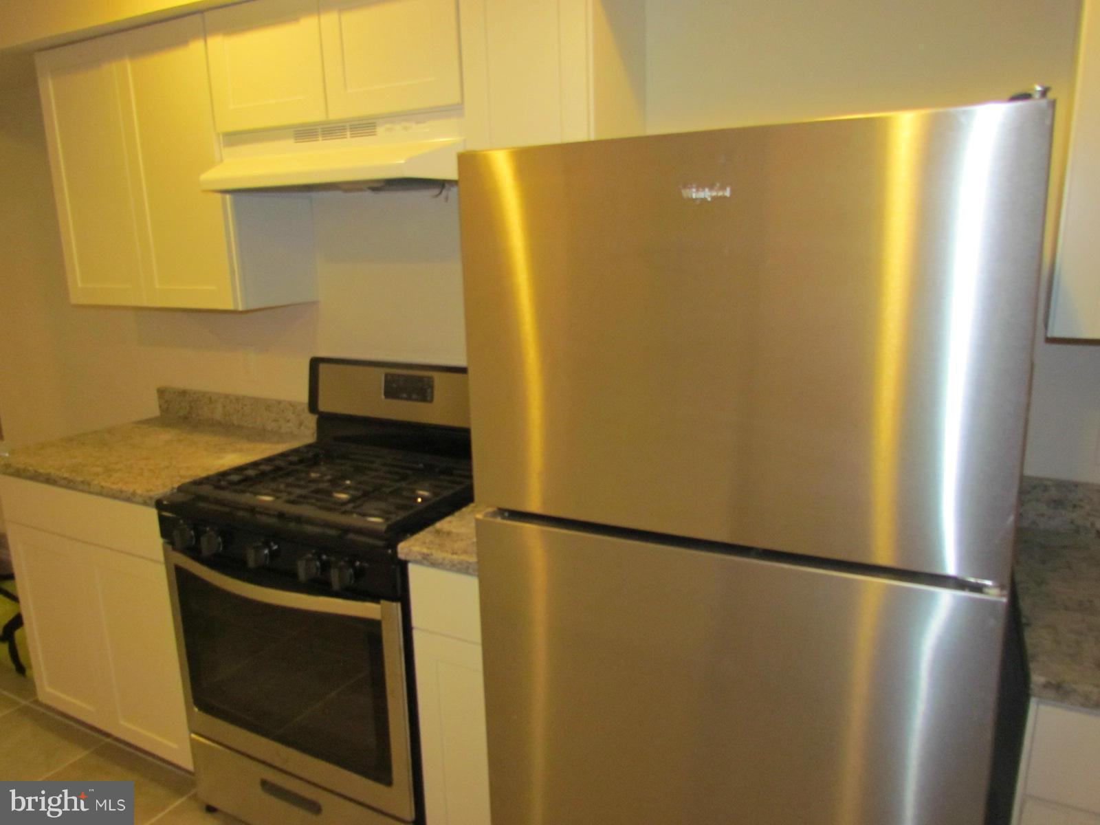 108 Avon Beach Road Baltimore, MD 21222 - Photo 7 of 16 Kitchen