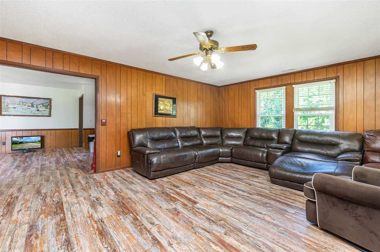 1110 Bryan Road Newton Grove, NC 28366 - Photo 4 of 30 Photo 4
