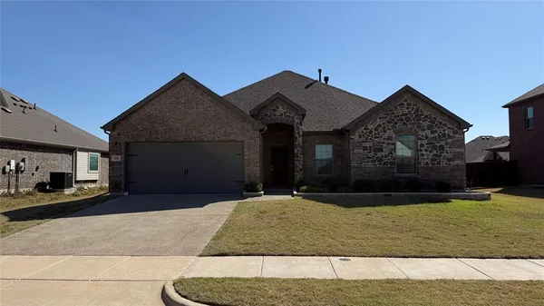 $2,375 | 4006 Whitetail Lane, Melissa, TX 75454