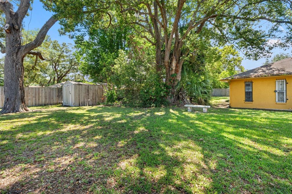 1068 Tryon Circle Spring Hill, FL 34606 - Photo 27 of 35