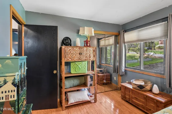 $549,900 | 1823 Woodhaven Drive, Elizabethton, TN 37643