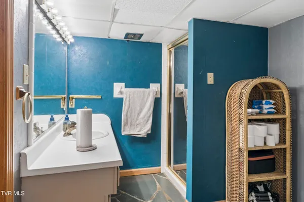 $549,900 | 1823 Woodhaven Drive, Elizabethton, TN 37643