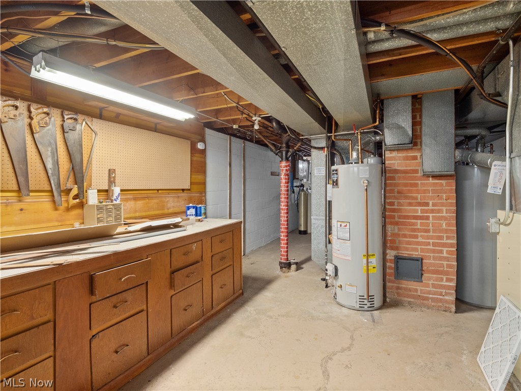 8255 Reed Avenue Cleveland, OH 44125 - Photo 29 of 31