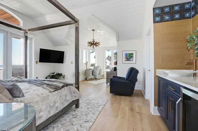 $4,350,000 | 112 South Somerset Avenue, Ventnor City, NJ 08406