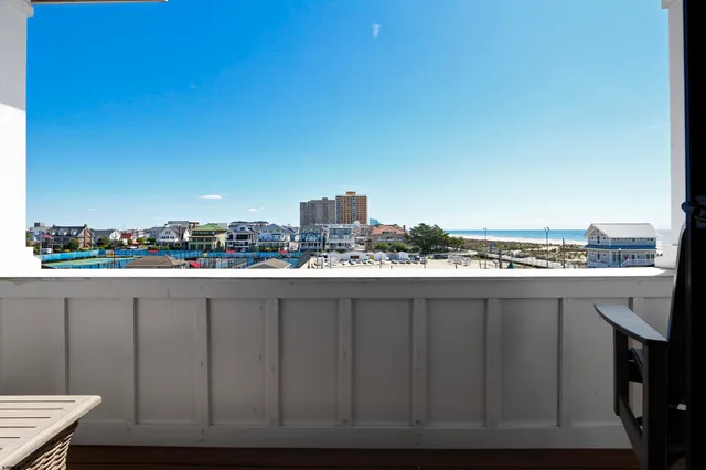 $4,350,000 | 112 South Somerset Avenue, Ventnor City, NJ 08406