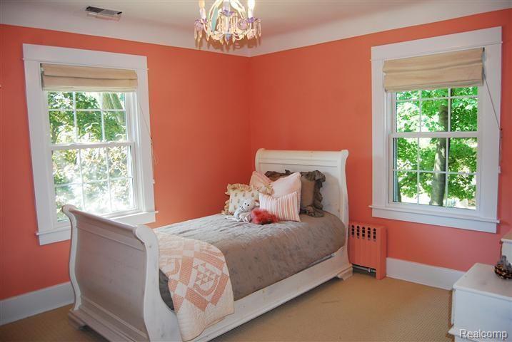 1259 Yorkshire Road Birmingham, MI 48009 - Photo 18 of 24 Second Floor Bedroom