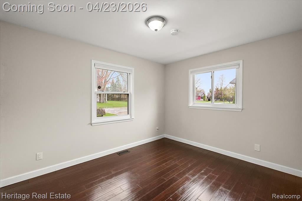 7640 Granite Washington, MI 48094 - Photo 20 of 37