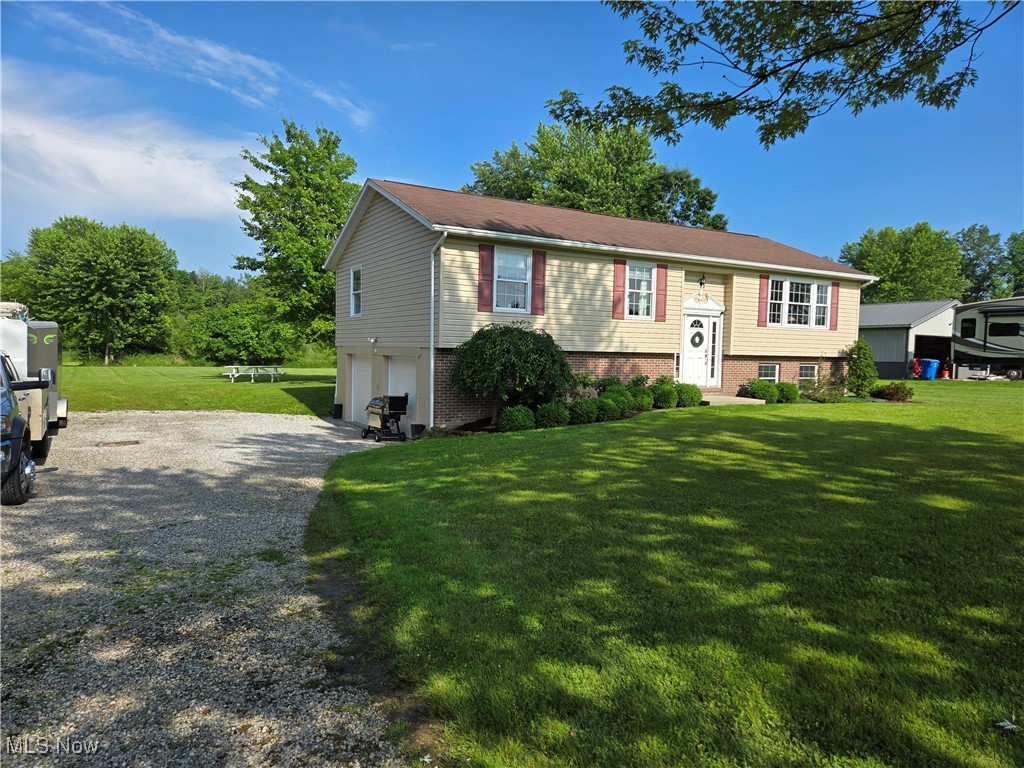 16535 Hosmer Road Middlefield, OH 44062 - Photo 1 of 50 Gallery Image 1