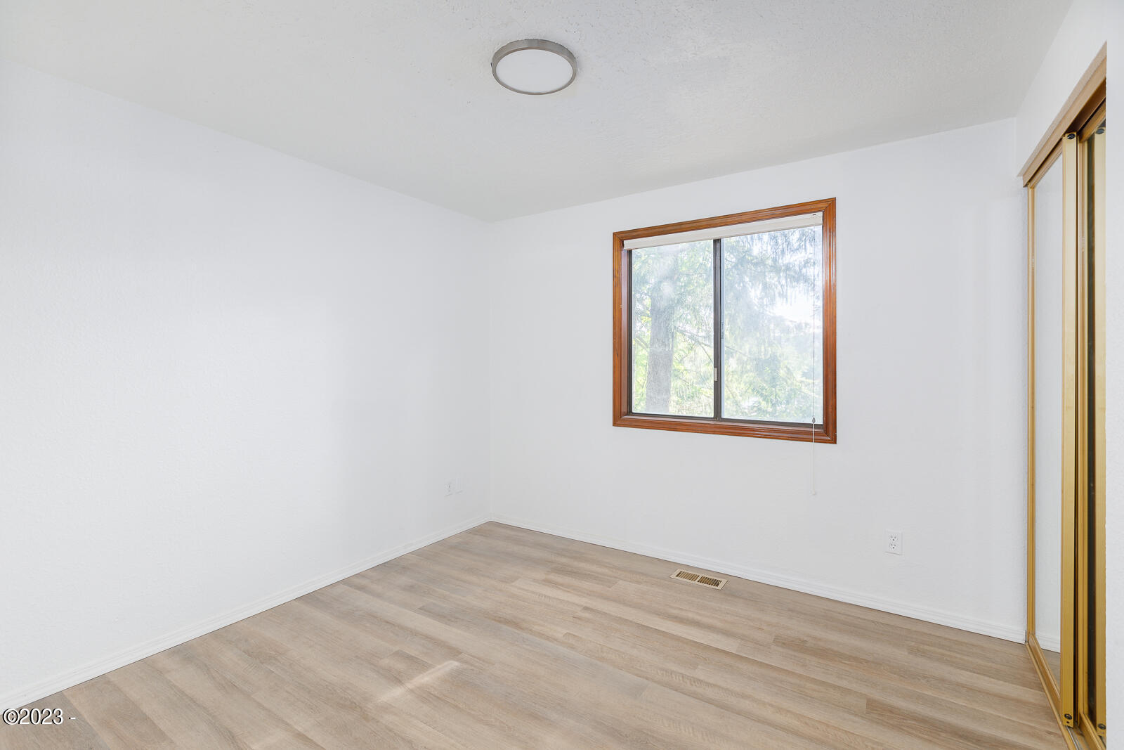 339 Old River Road Northeast Siletz, OR 97380 - Photo 12 of 31 339 NE Old River Rd, Siletz