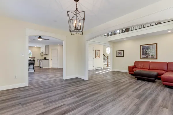 $889,000 | 32 Pennywhistle Drive, Windham, ME 04062