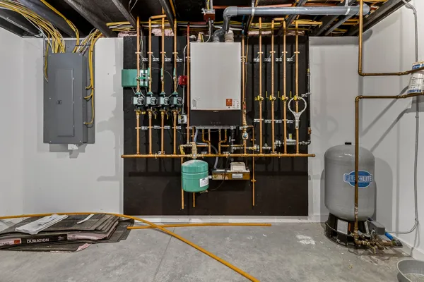 $919,000 | 32 Pennywhistle Drive, Windham, ME 04062