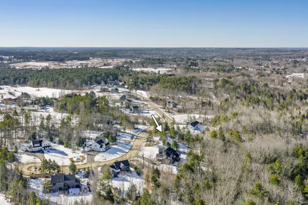 $889,000 | 32 Pennywhistle Drive, Windham, ME 04062