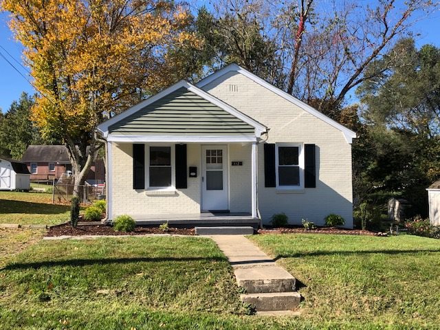 112 Valley Road Waynesboro, VA 22980 - Photo 1 of 16 Gallery Image 1