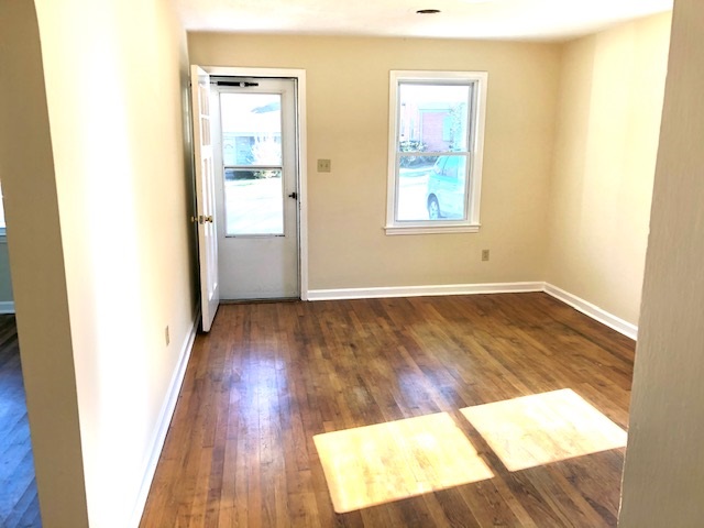 112 Valley Road Waynesboro, VA 22980 - Photo 5 of 16 Gallery Image 5