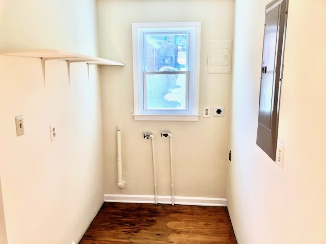 112 Valley Road Waynesboro, VA 22980 - Photo 10 of 16 Gallery Image 10